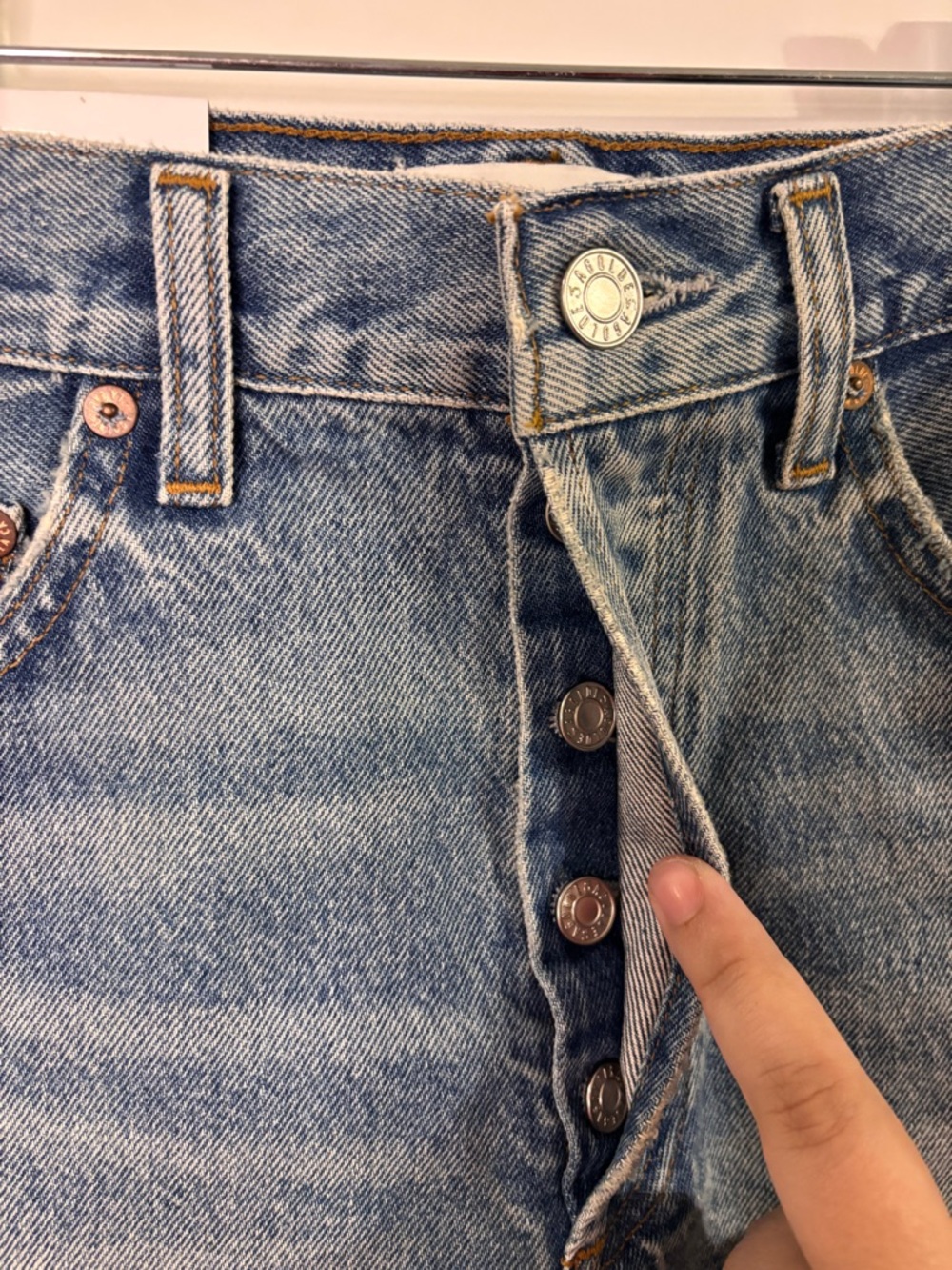 AGOLDE NWT Ridley Short Chant High Rise Vintage Denim Cut Off Jeans Size 26 - Picture 2 of 10